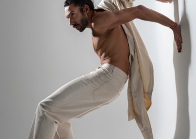 EDUARDO GUERRERO: DEBAJO DE LOS PIES