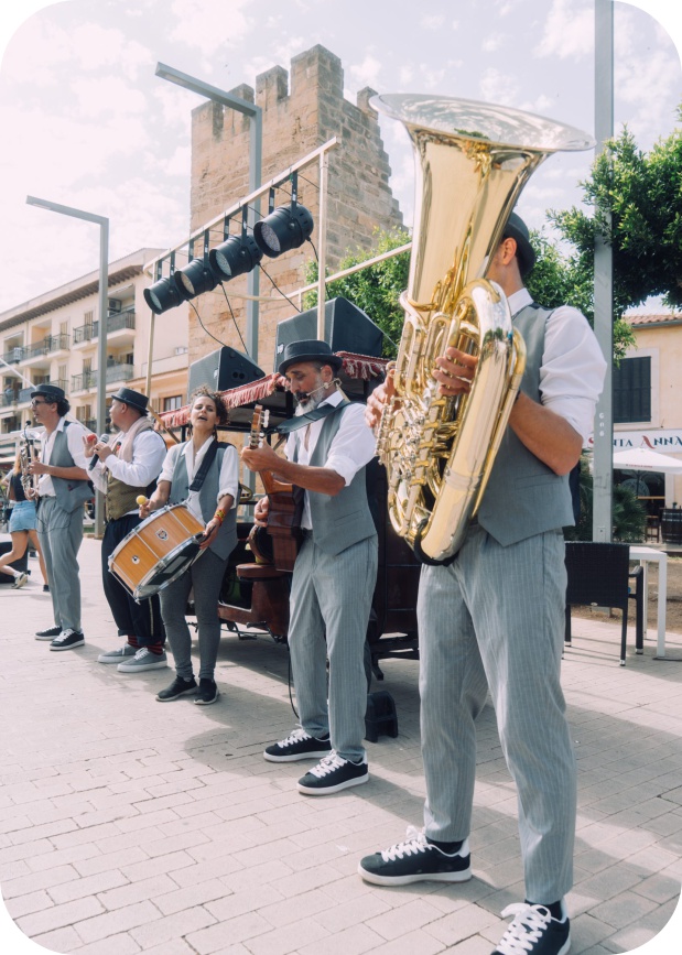 CIRC BOVER: Orquestrina Vulpini