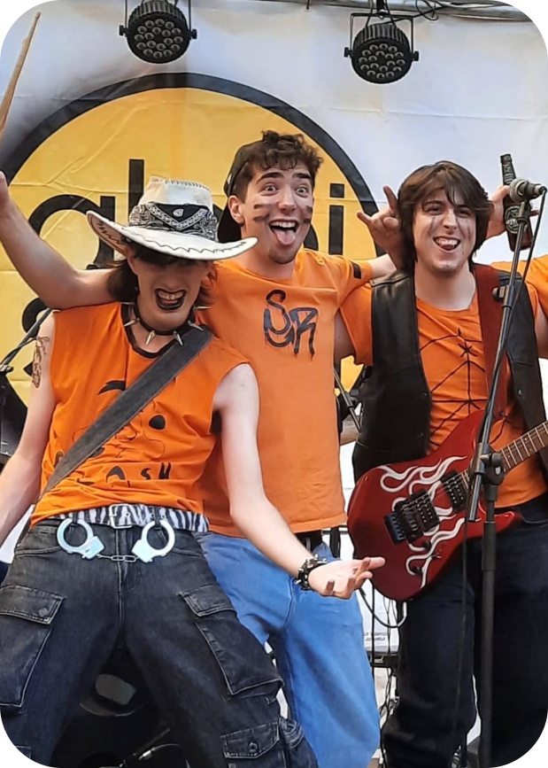 Concert de rock: Splash Roasters